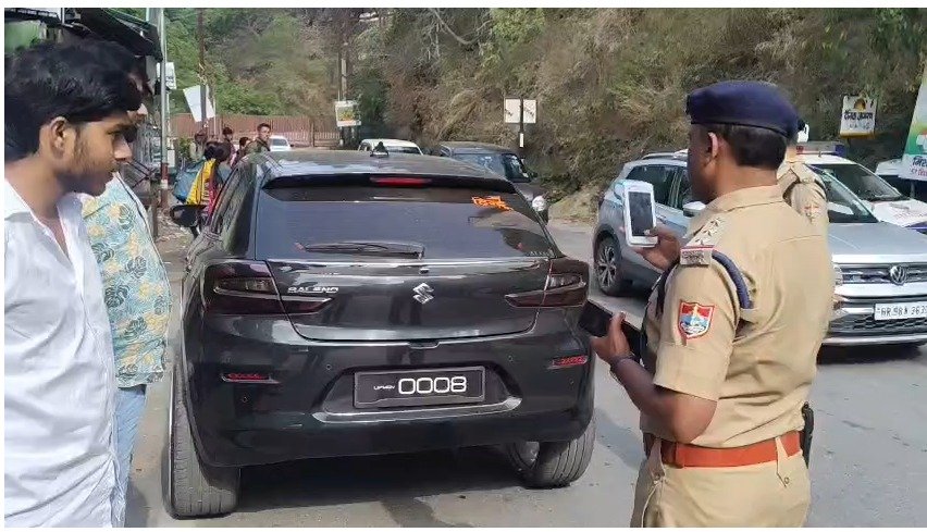 रौब झाड़ने वालों पर नैनीताल पुलिस का शिकंजा, एसएसपी डॉ. मंजूनाथ टीसी ने दिए सख्त निर्देश