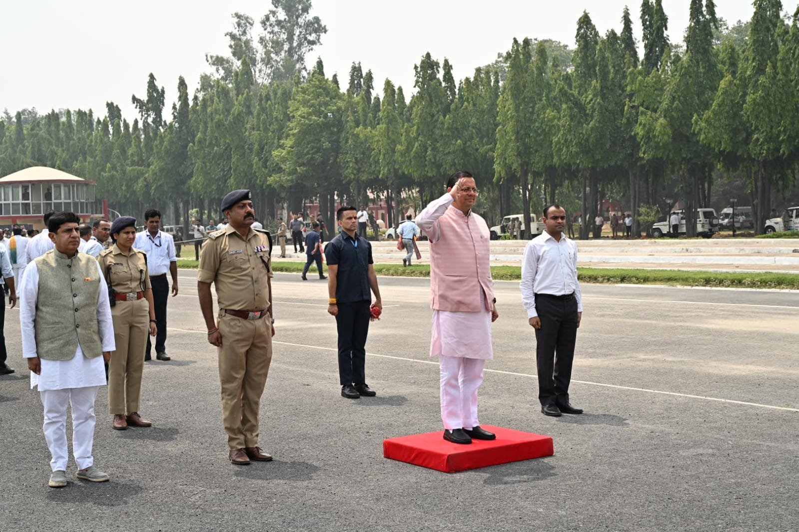 रुड़की दौरे पर पहुंचे मुख्यमंत्री पुष्कर सिंह धामी, कई महत्वपूर्ण कार्यक्रमों में लेंगे हिस्सा