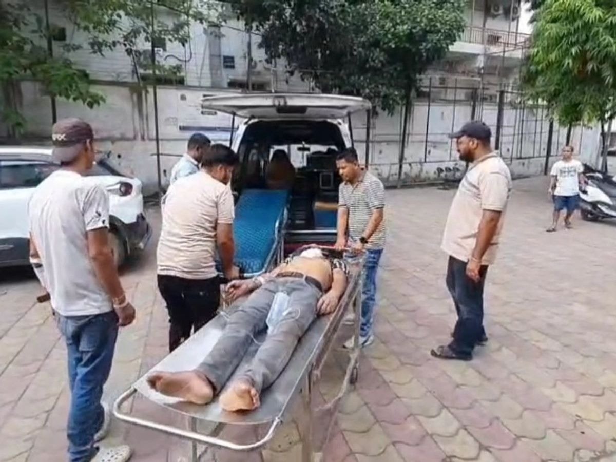 रामनगर में तेज रफ्तार का कहर: पाटकोट रोड पर बाइक-जिप्सी भिड़ंत, तीन युवक घायल