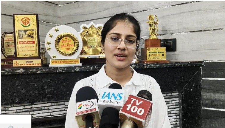 किच्छा की जसमीत कौर ने रचा इतिहास, उत्तराखंड पीसीएस 2024 में हासिल किया पहला स्थान