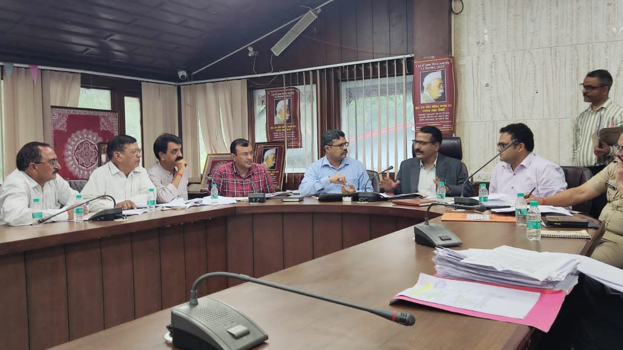 उत्तराखंड आंदोलनकारियों के लंबित मामलों पर प्रशासन गंभीर, 198 आवेदनों की हुई गहन समीक्षा
