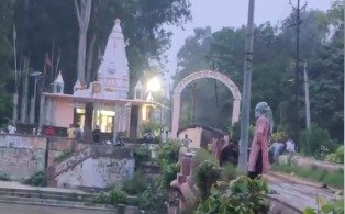 स्थानीय लोगों की सूझबूझ से टली अनहोनी, गंग नहर से सुरक्षित निकाली गई युवती